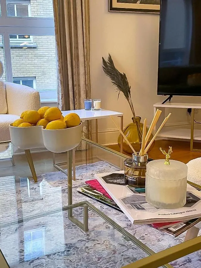Luxury 2 Bedroom Apartment In Central London At Affordable Rates