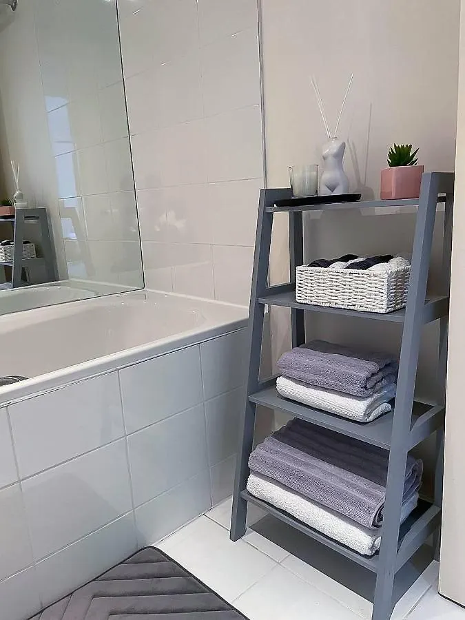 Luxury 2 Bedroom Apartment In Central London At Affordable Rates 0*,
