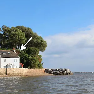 1 The Quay Lympstone